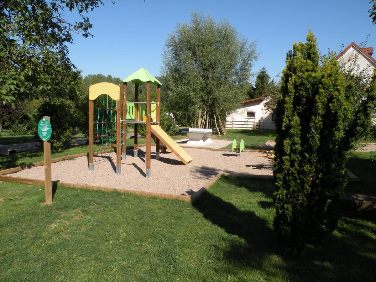 Tente Bell Au Camping Hautoreille Bannes  Zewnętrze zdjęcie
